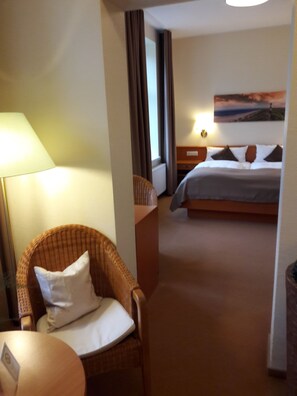 Suite | Blackout curtains, soundproofing, cots/infant beds, free WiFi - Parkhotel del Mar (Sassnitz)