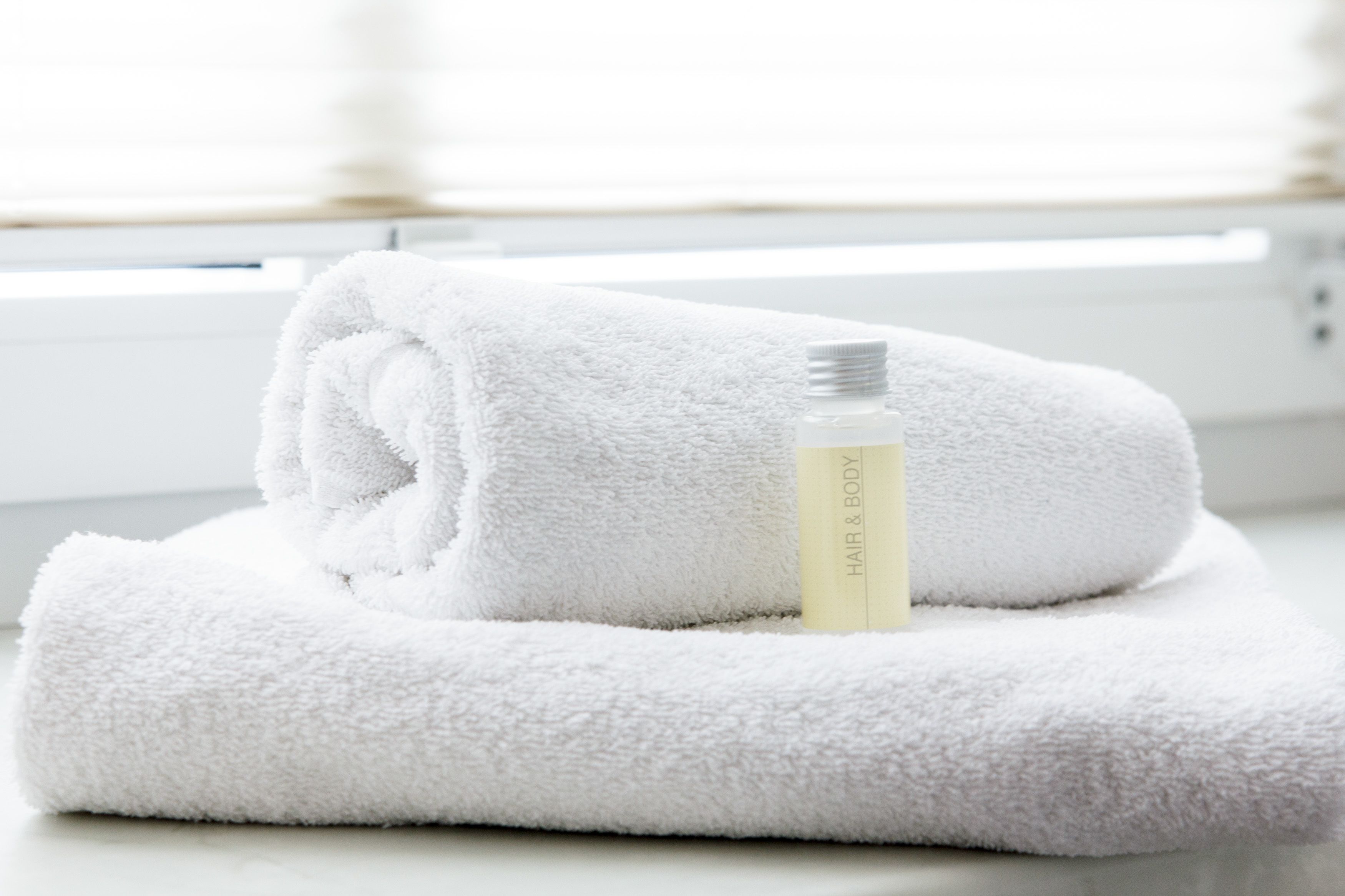 single room | room amenity