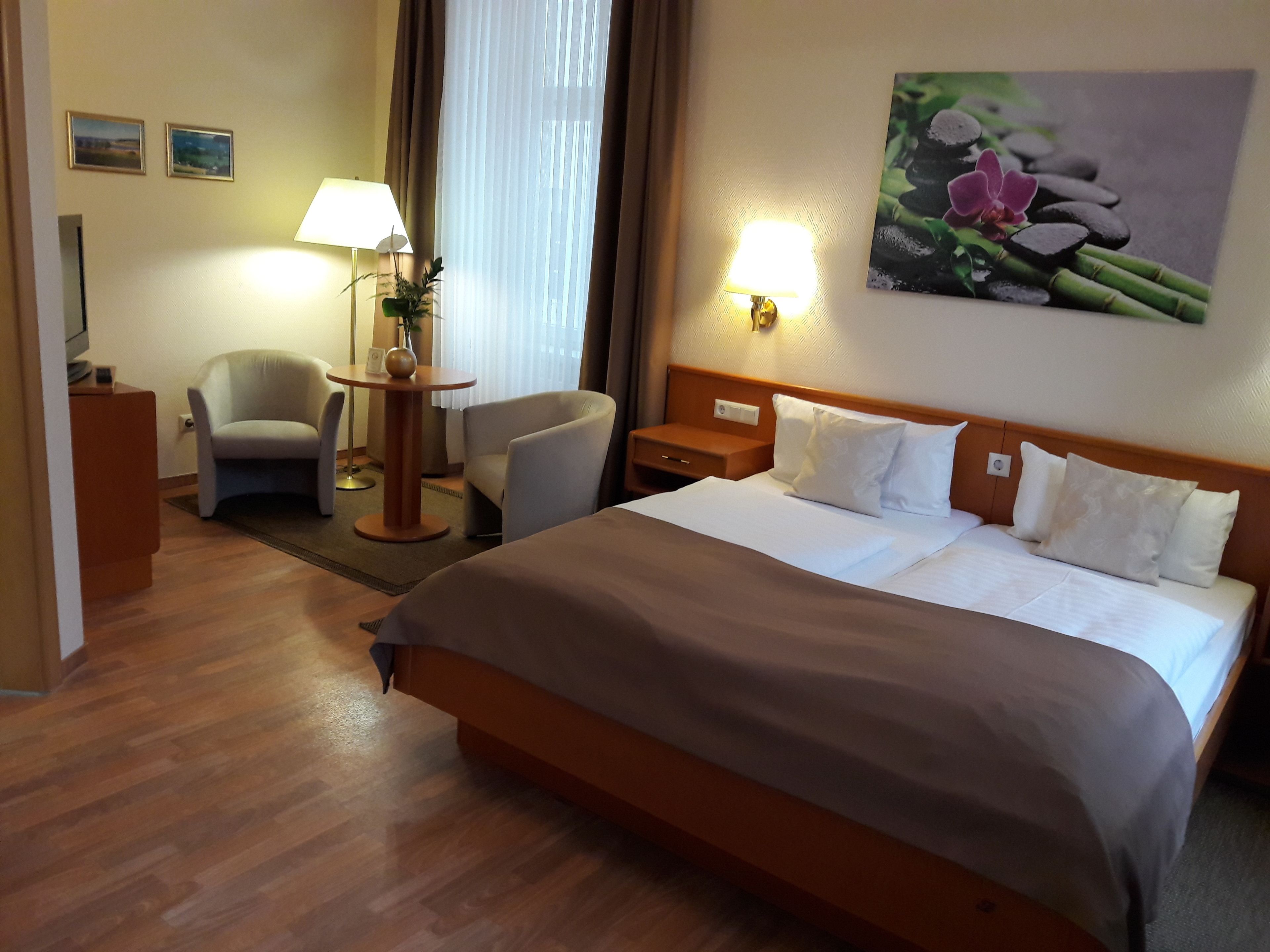 classic double room | blackout curtains, soundproofing, cots/infant beds, free wifi