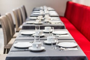 Desayuno continental todos los días (con cargo)