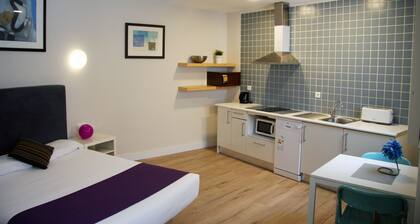 Apartamentos Mayerling Bisbe Urquinaona