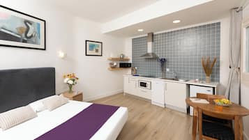 1 chambre, coffres-forts dans les chambres, fer et planche Ă repasser