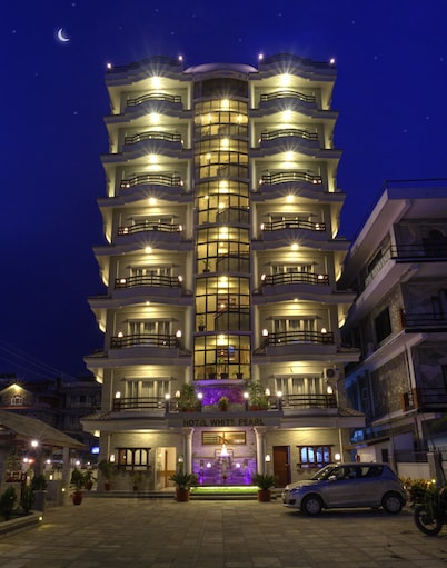 Hotel White Pearl
