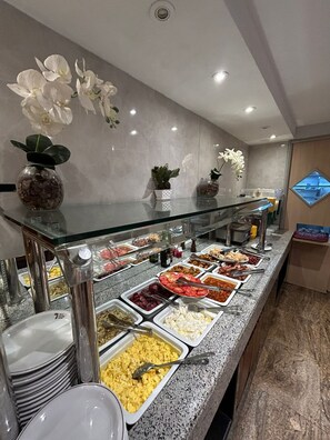 커피 및/또는 커피 메이커