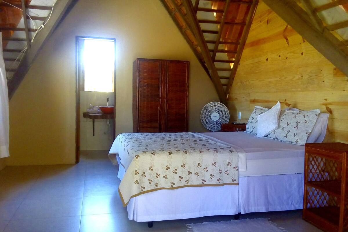 Panoramic Suite, 1 Queen Bed, Sea View | Premium bedding, pillow-top beds, individually decorated