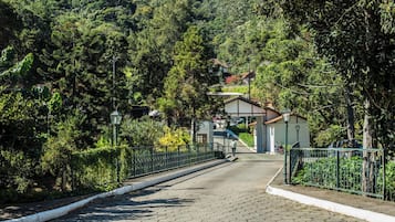 Entrada de la propiedad