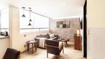 Apartemen Standar, 2 kamar tidur | Area keluarga | TV layar datar dan stasiun docking iPod