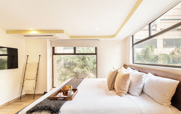 标准公寓, 1 张特大床, 城市景观 | 客房景观