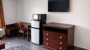 Skrivebord og wi-fi (inkludert)