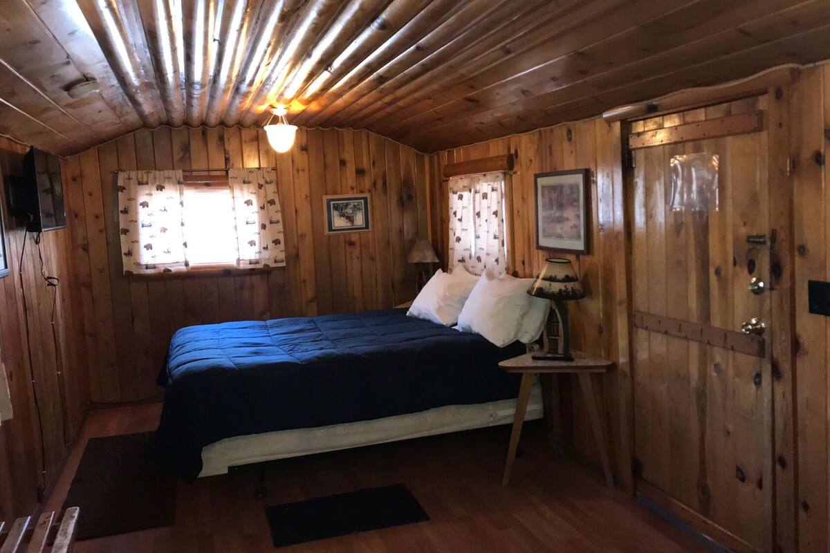 标准小屋, 1 张大床, 无烟房 | 加厚床垫、免费 WiFi、特色家居、床单