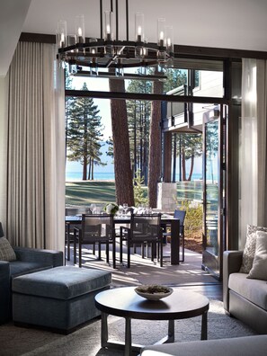 Suite, 2 Schlafzimmer, Seeblick | Terrasse/Patio