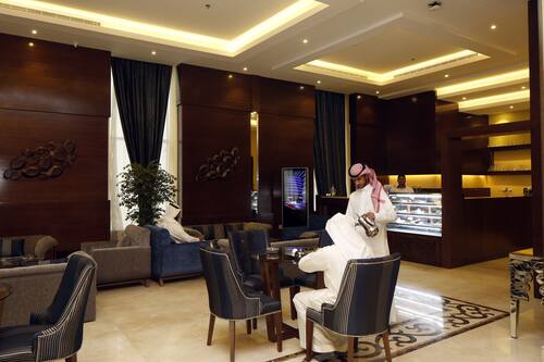 Lobby-Lounge