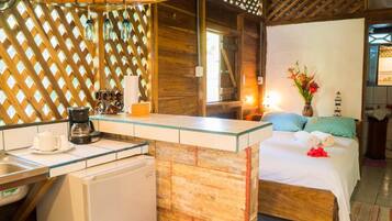 Rollaway beds, free WiFi, bed sheets