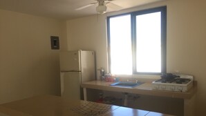Coffee/tea maker, full-size fridge, microwave, oven - Villa Andalucia (Veracruz)