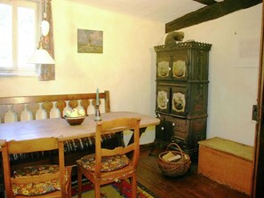 Dining - Ferienhaus in Hessen mit Garten (Willingshausen)