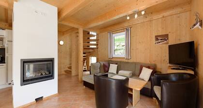 Chalet in Hohentauern near Ski Lift