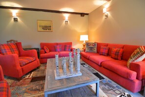 Fireplace, DVD player
