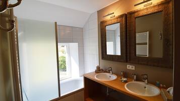 Ensemble douche/baignoire