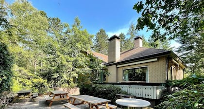 Veluwe Group Villa with Large Fire Pit