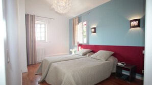 4 camere, Wi-Fi gratuito