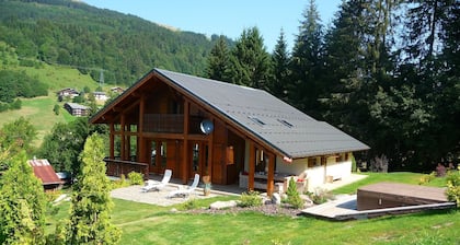 Chalet Ă Les Gets avec accĂšs aux pistes