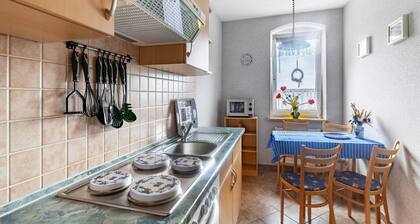 Apartment in Lichtenhain mit Bergblick