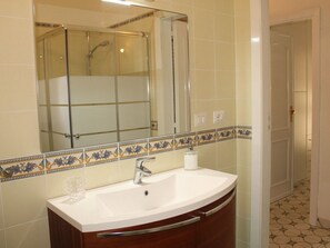 Bruser, bidet