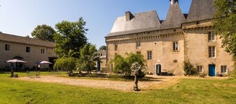 Cottage in Chaleix near Forest and Lake