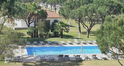 Sunny Balcony Apartment and Pool