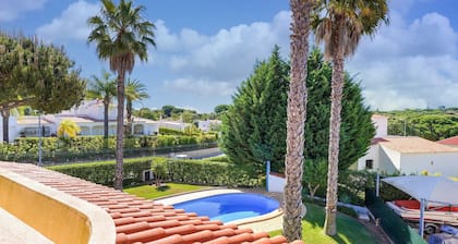 Modern villa in an exclusive residential area with a private swimming pool