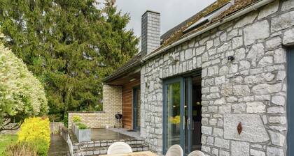 Cozy Bedrooms Cottage, Soumoy