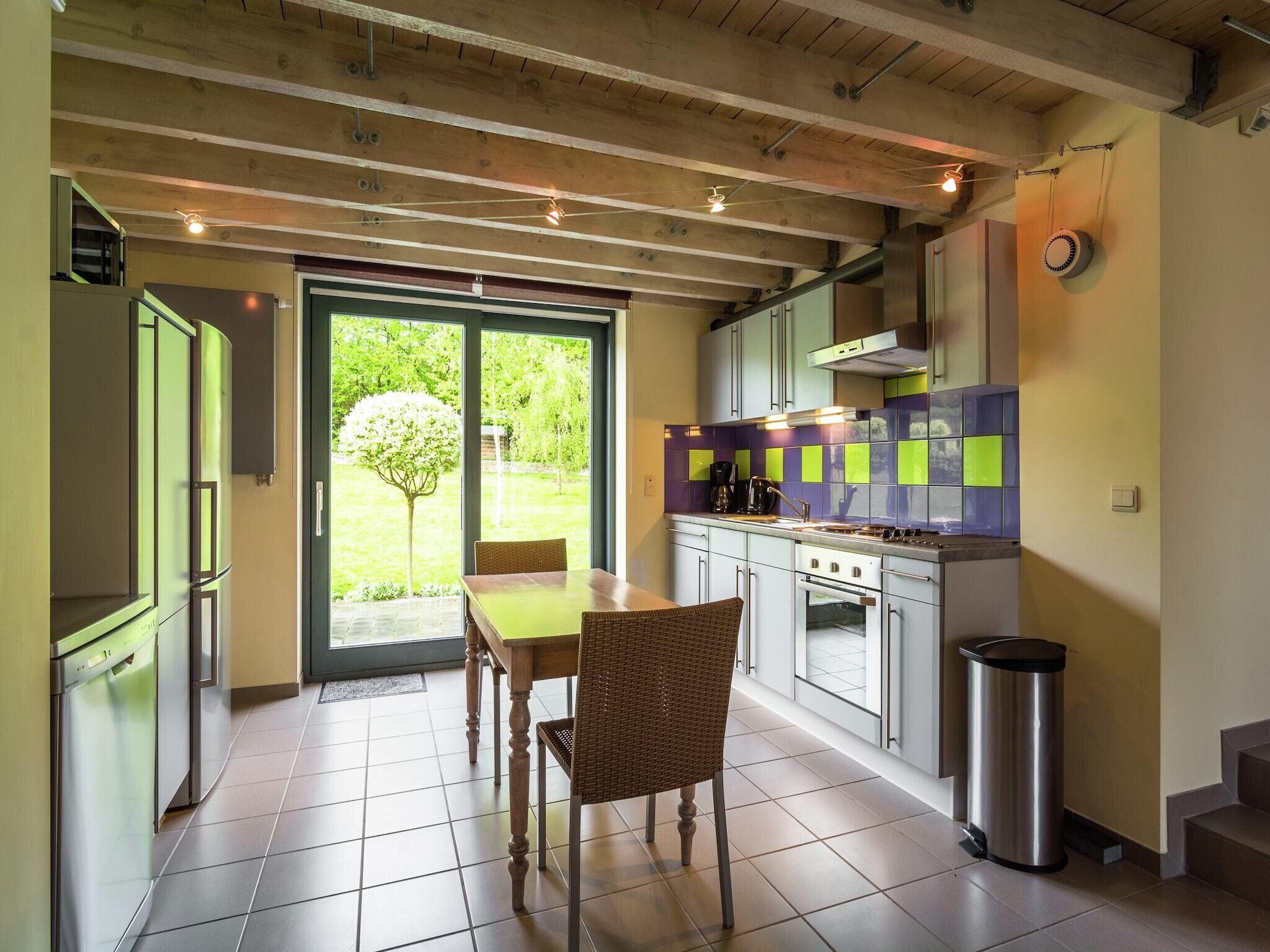 Micro-ondes, four, plaque de cuisson, lave-vaisselle