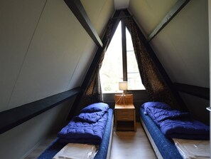 6 bedrooms, WiFi