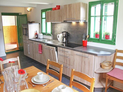 Ferienhaus mit Garten in der Nähe von Trutnov