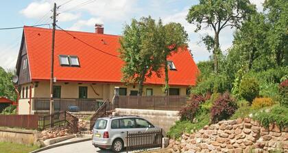 Authentic holiday home with garden near Trutnov