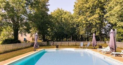 Casa en Chaleix cerca de bosque y lago