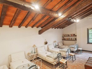 2 bedrooms, WiFi