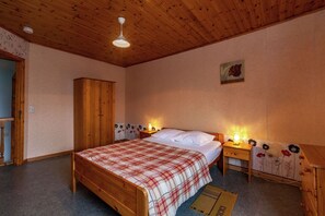 5 camere