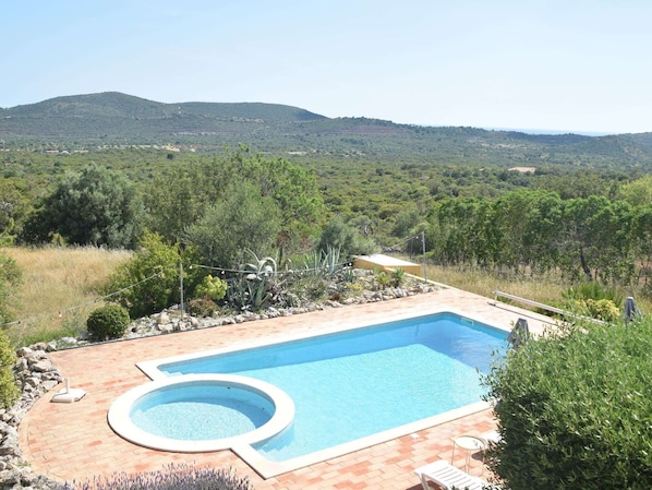 Holiday Home Swimming Pool