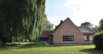 Holiday Home in Saint-Omer near Lake & Forest