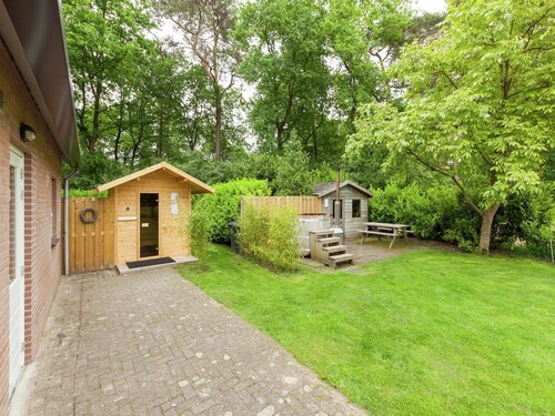 Kempen Comfort con sauna y bañera