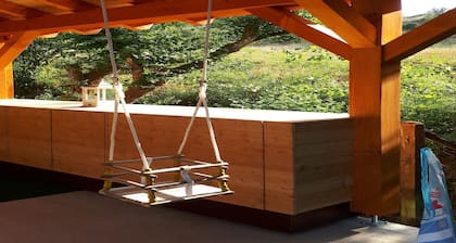 Chalet in Reinskopf mit Kamin und Balkon