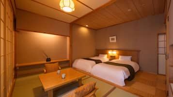 Twin Room, Non Smoking (Onsen Club) | In-room safe, free WiFi