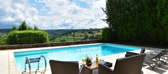 Elegant Mansion Stay in Belvès