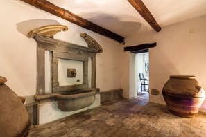 Interior - Spacious Villa Retreat (Migliorini - Pistoia)