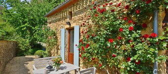 Loubejac Garden Escape