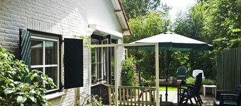 Beautiful holiday home Zeeroos in Zeeland