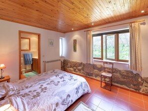 3 bedrooms, WiFi