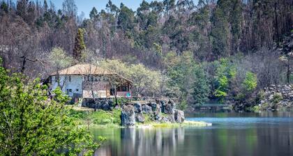 Mansion in Dão Valley by River Beach