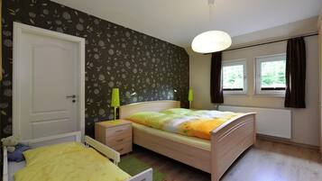 2 Schlafzimmer, Bügeleisen/Bügelbrett, WLAN